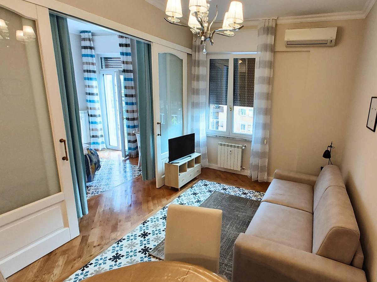 Luxury Apartment By Palazzo Senesi ローマ エクステリア 写真