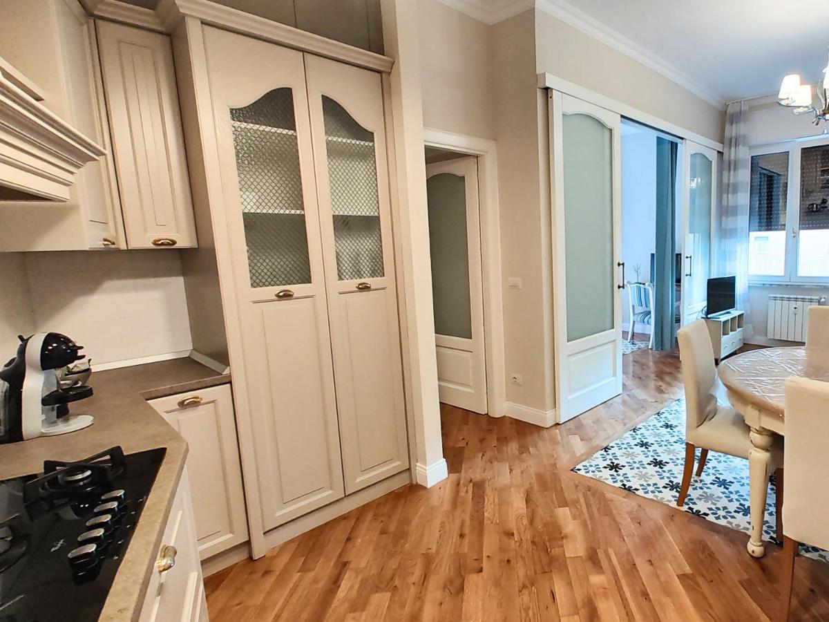 Luxury Apartment By Palazzo Senesi ローマ エクステリア 写真
