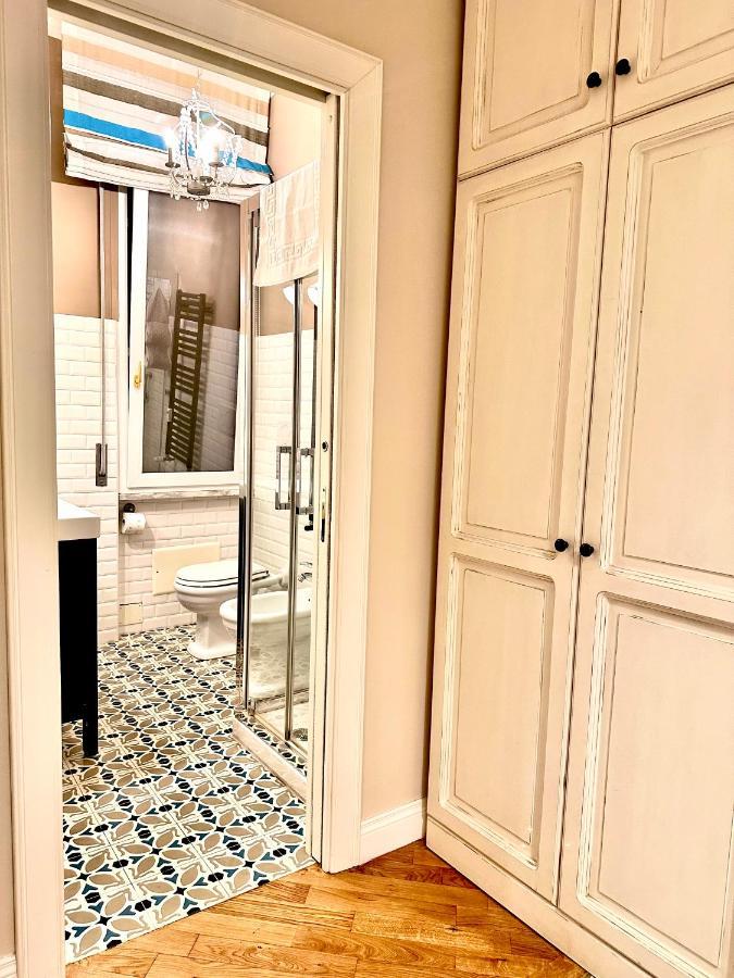 Luxury Apartment By Palazzo Senesi ローマ エクステリア 写真